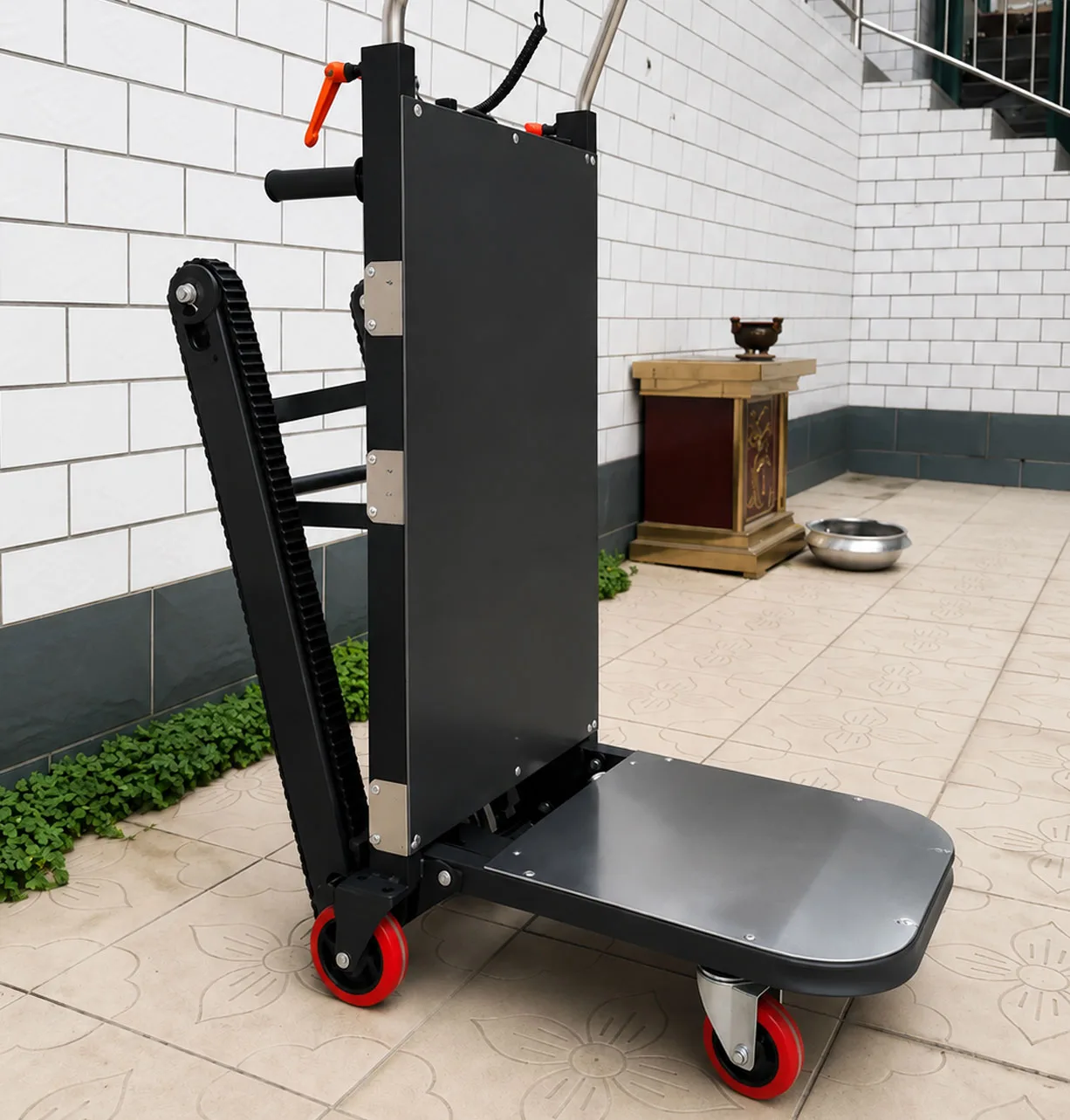 AKOR MT-200 Elektrikli Merdiven Tırmanıcı Yük Taşıma Makinesi – 200 KG